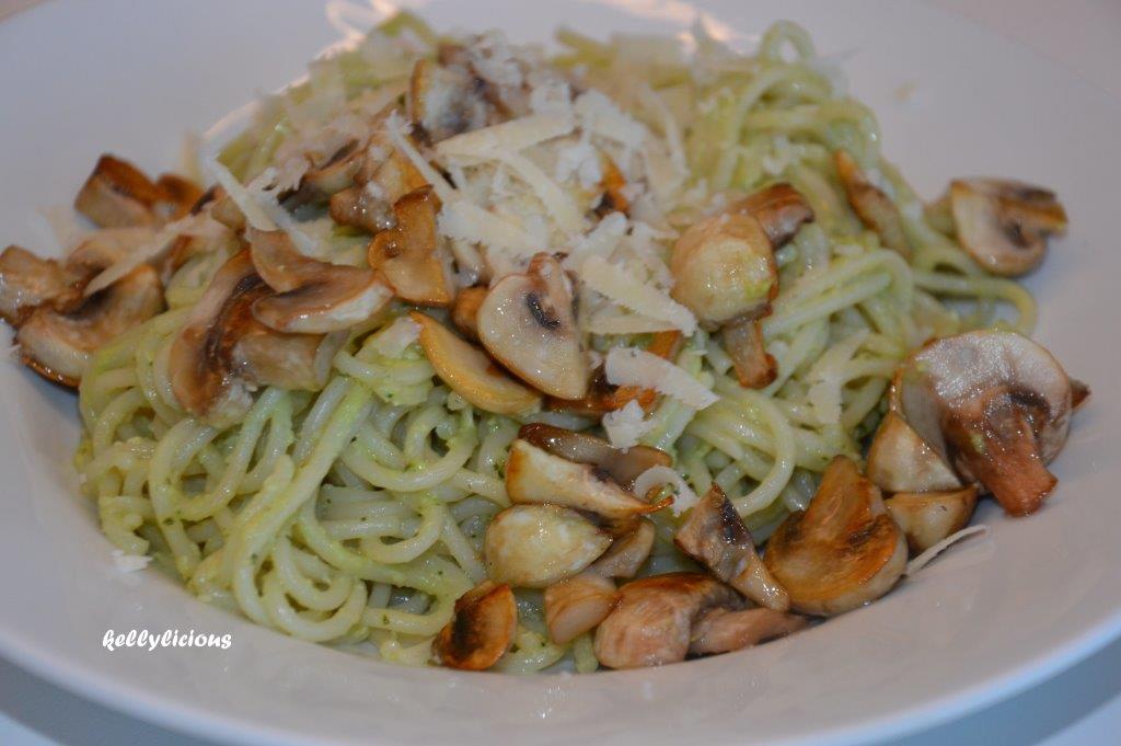 pasta pesto champignons