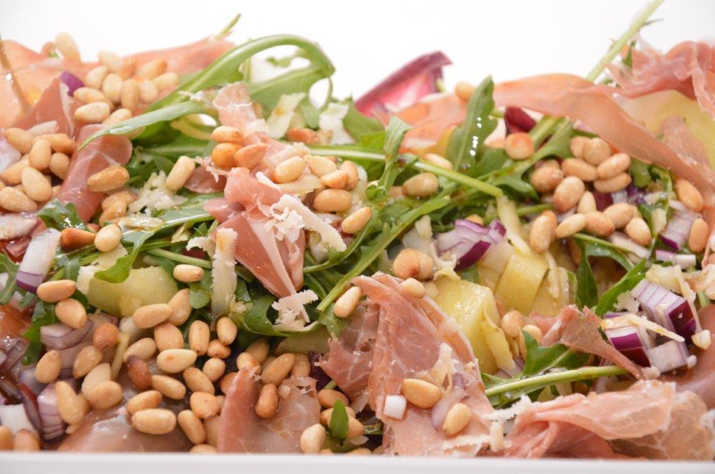 salade rauwe ham met meloen