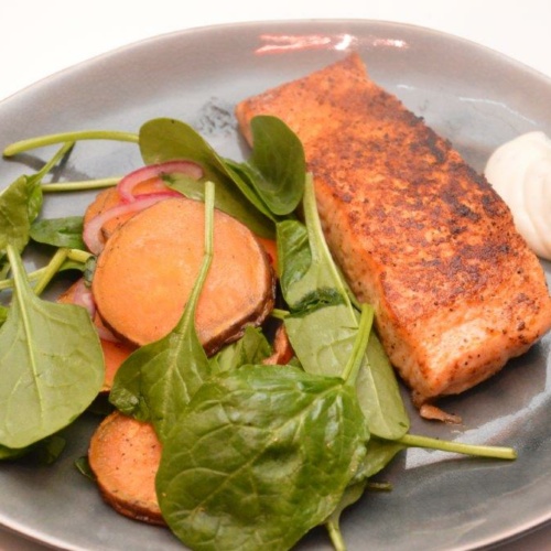 zoete aardappel met zalm